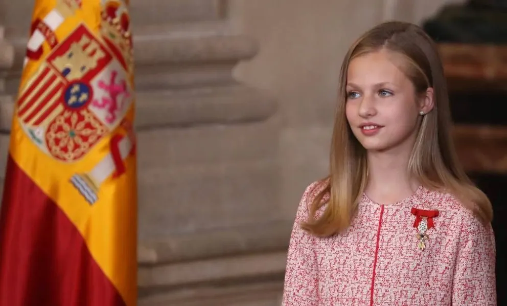 Sorpresa real: la princesa Leonor fue vista caminando por el centro de Madrid