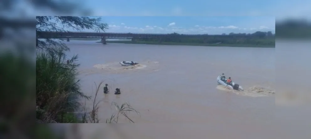 Desesperación: buscan a un joven en el río Bermejo