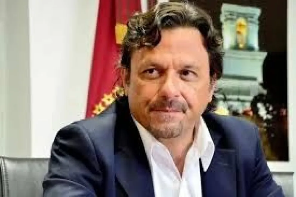 Sáenz tomó juramento a nuevos secretarios