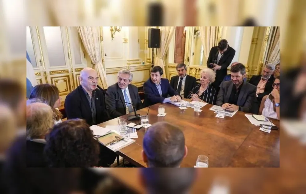 Alberto Fernández: “Por una vez olvidémonos de nosotros, de quienes somos, de cómo pensamos”