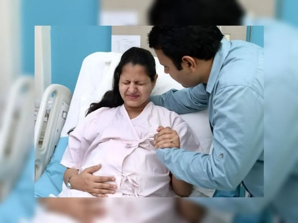 Horror en Entre Ríos: cayó un bebé al suelo en pleno parto y murió
