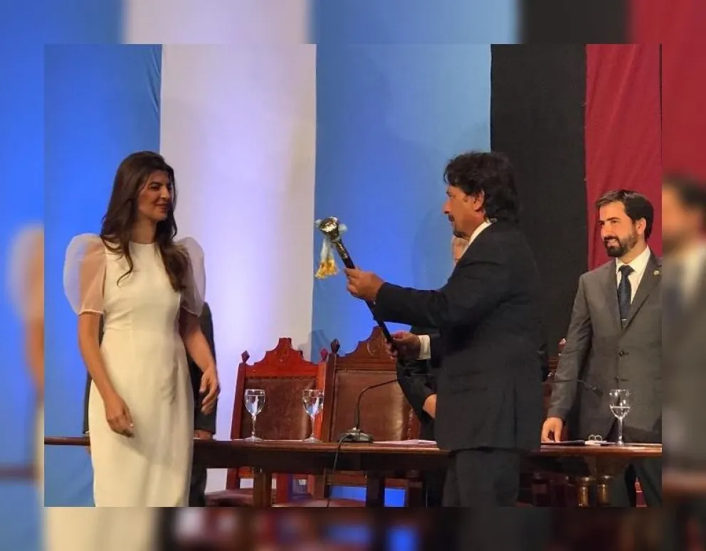 Bettina Romero juró como la nueva intendente de Salta Capital