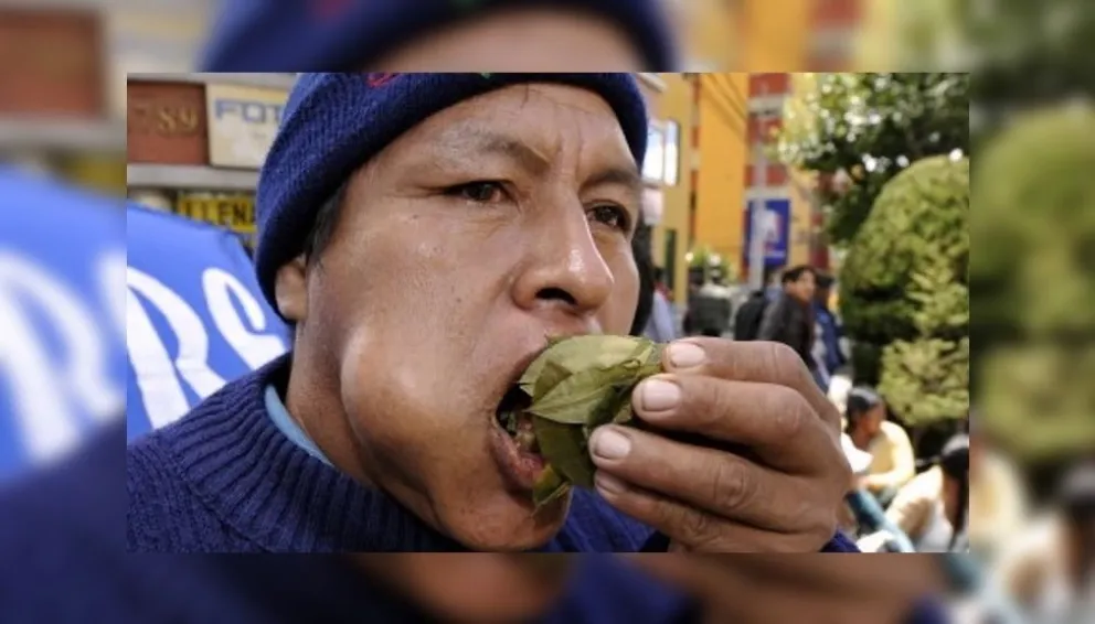 Insólita muerte: un hombre se ahogó con el acullico y salió todo mal