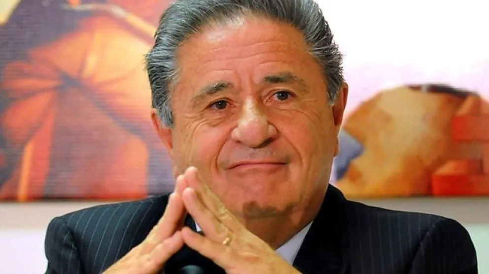 Duhalde apoyó al nuevo Gobierno