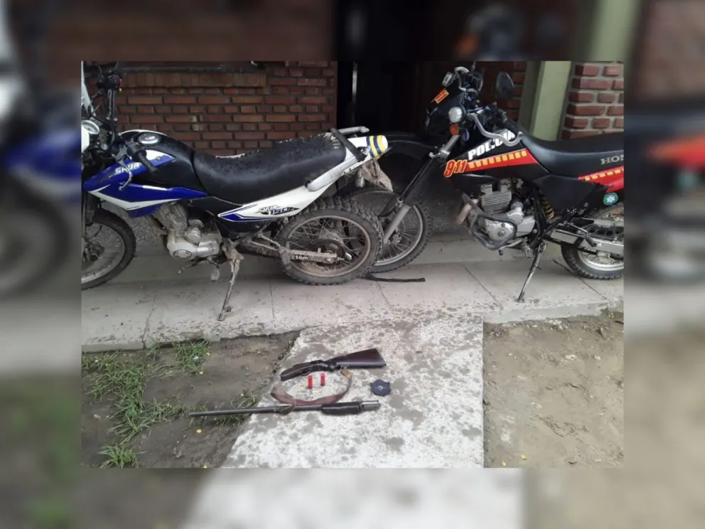 Hasta las manos: apresaron a un salteño que iba armado por la vía pública