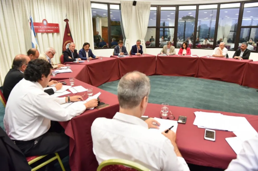 Primera reunión de Gabinete de Sáenz: estos son los temas que se trataron