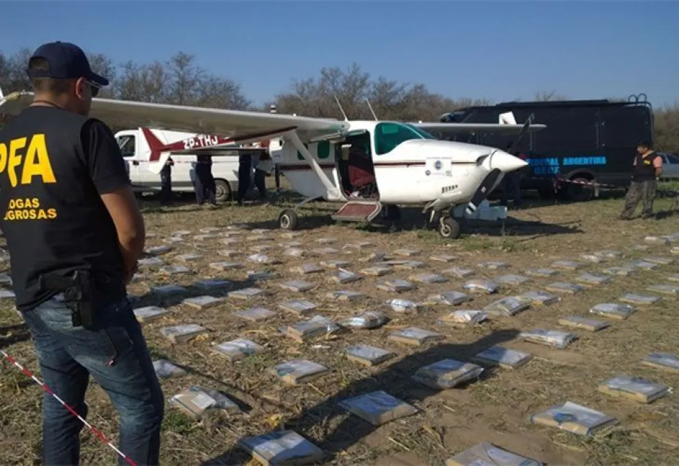 Tensión: la Justicia Federal investiga la narco avioneta que salió de Salta
