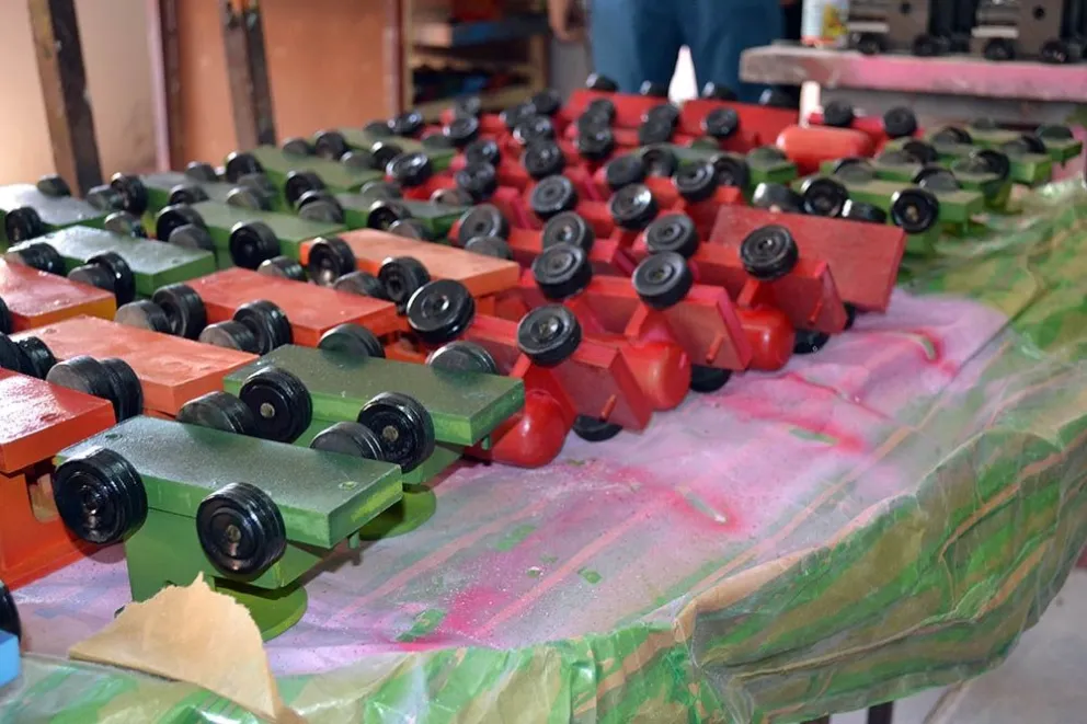 Juguetes para el día de Reyes: venta  y exposición en el Penal de Villa Las Rosas