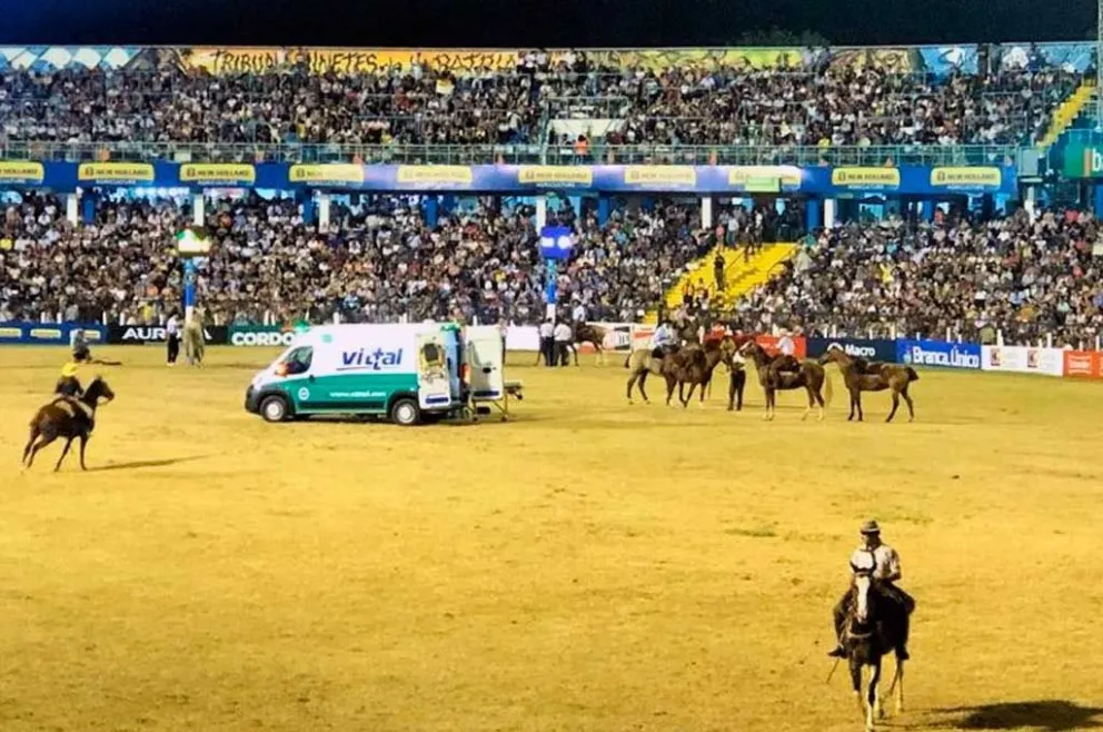 VIDEO. Tremendo: un jinete está en grave estado luego de participar en Jesús María