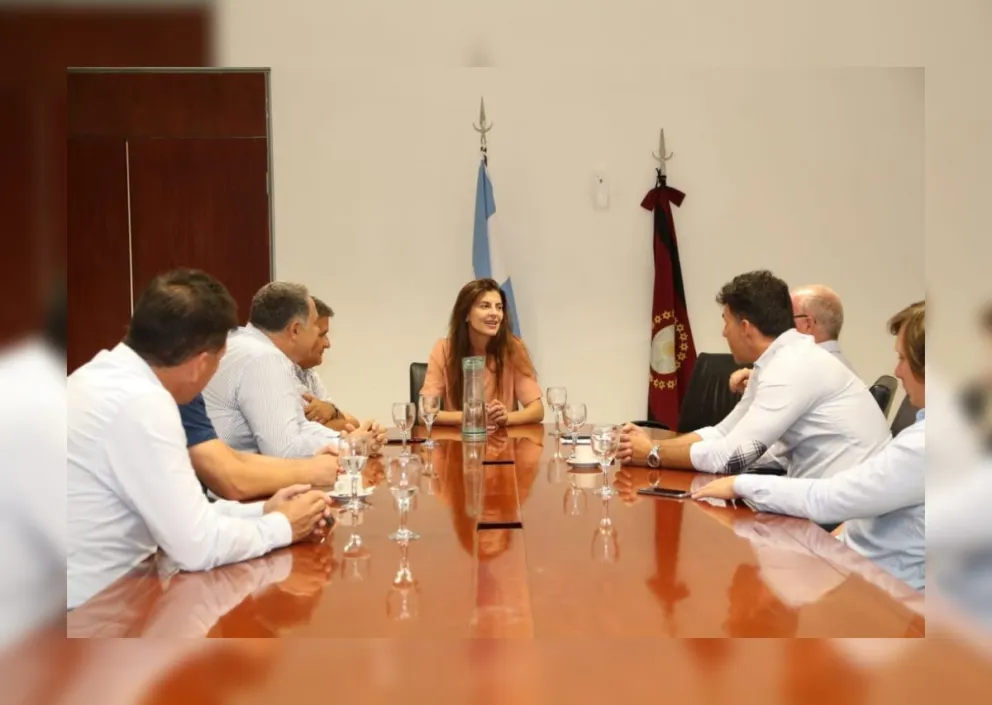 Bettina Romero recibió a directivos de la Cámara Salteña de la Construcción. ¿De qué hablaron?