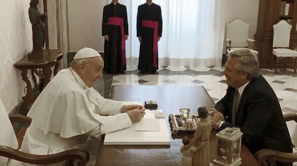 Encuentro histórico: Alberto Fernández ya se reunió con el Papa