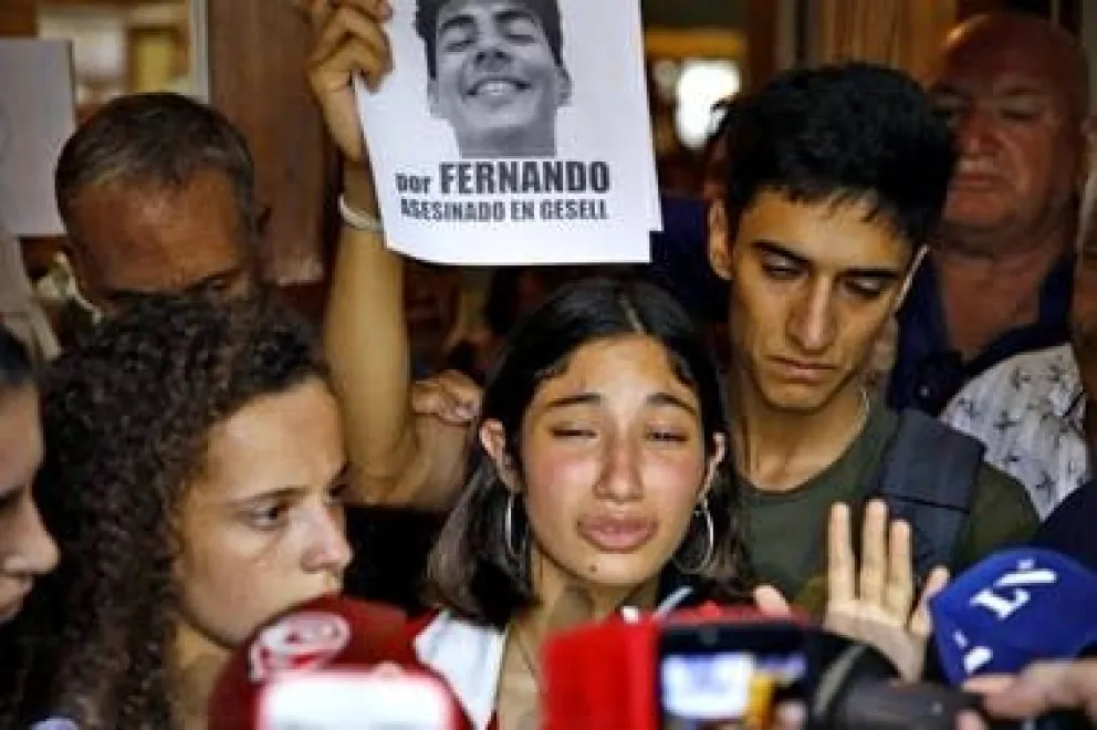 Desgarrador: habló, nuevamente, la novia del joven asesinado en Villa Gesell