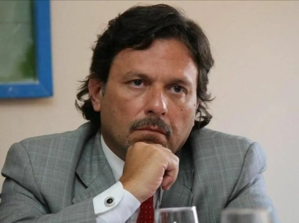 Sáenz dejó sin efecto el Memorandum 08/20 del Ministerio de Salud