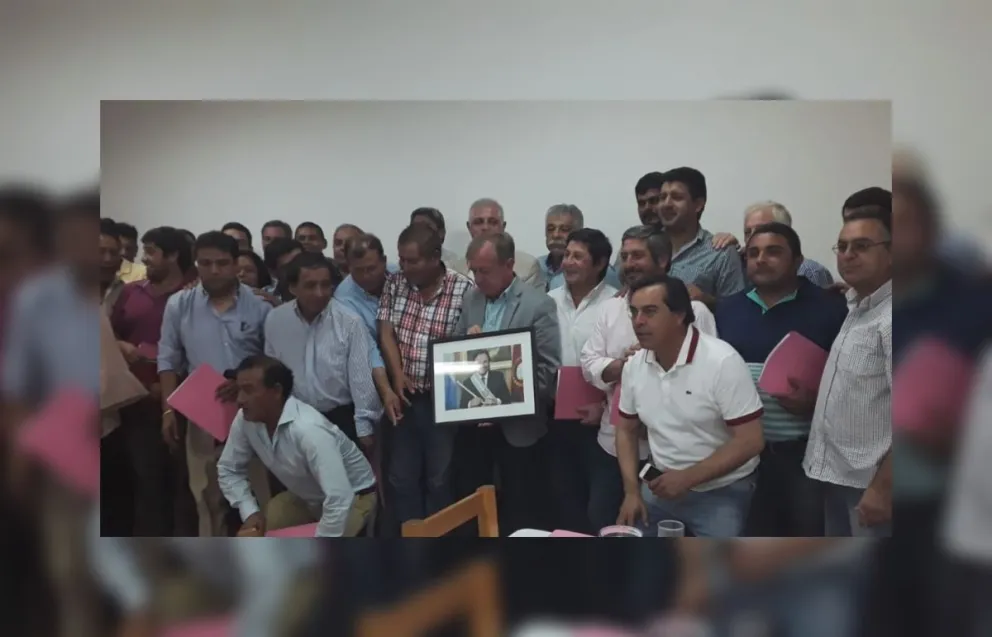 Más de cincuenta intendentes se reunieron con el Coordinador de Políticas de la Gobernación, Pablo Outes