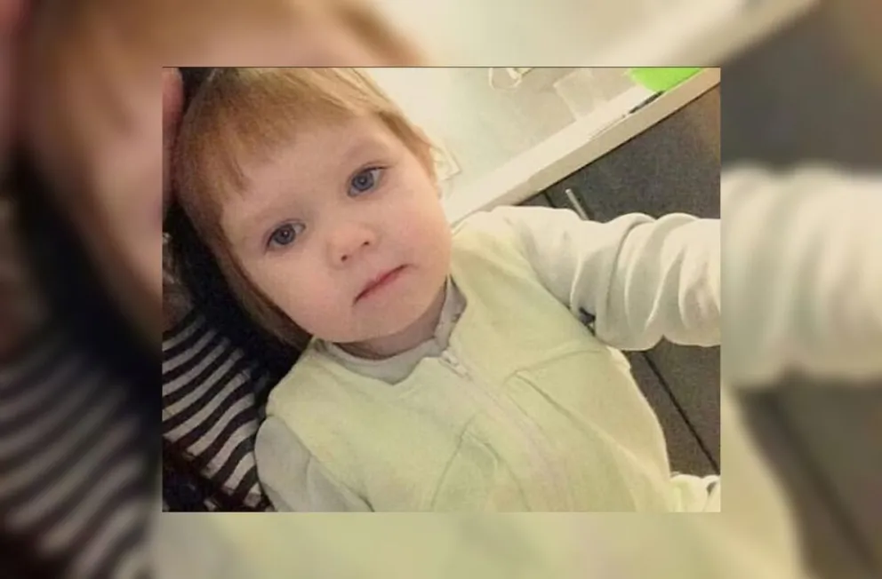 Una madre abandonó a su pequeña para salir de "joda" y la niña murió de hambre