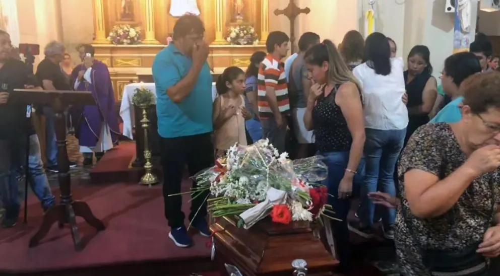 Profundo dolor: una multitud despidió al salteñito asesinado en Puerto Deseado