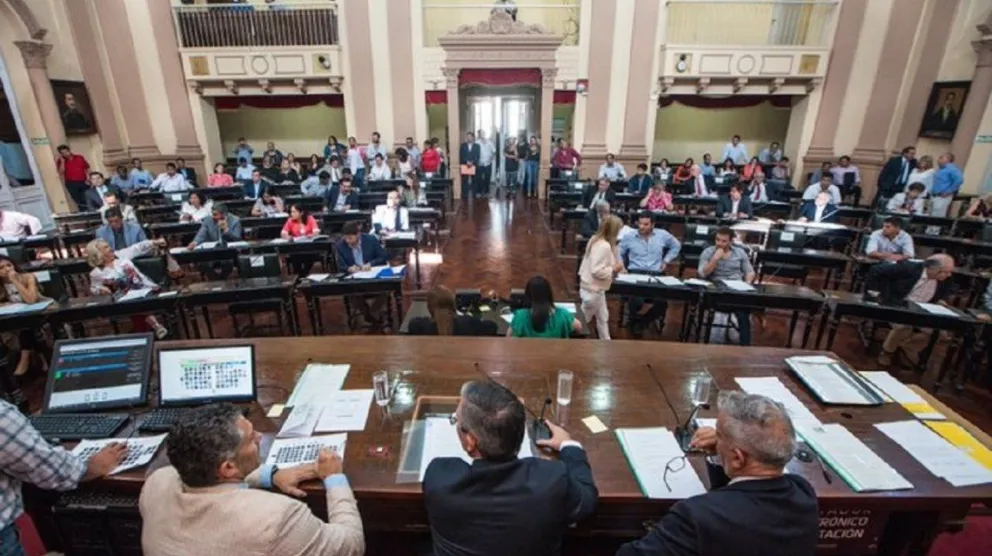En sesión extraordinaria, Diputados aprobó la ampliación de la Corte