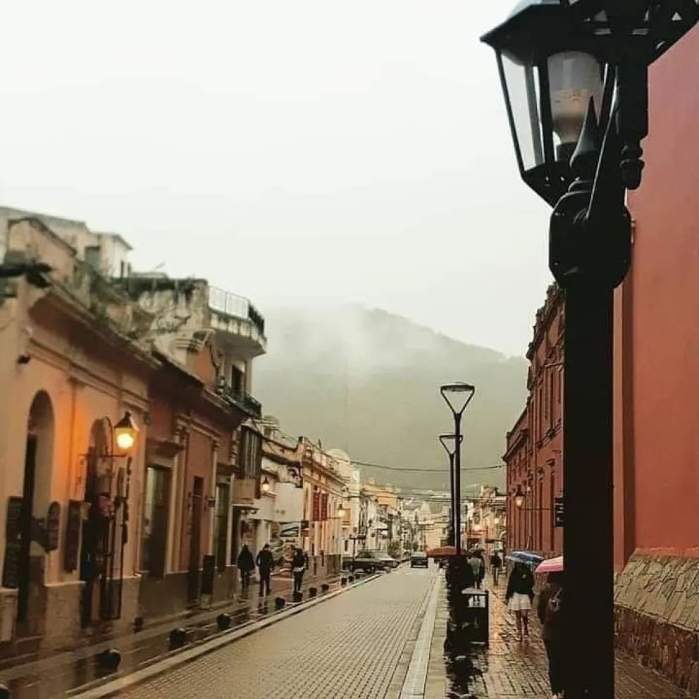 Viernes gris: ¿Seguirán las lluvias?