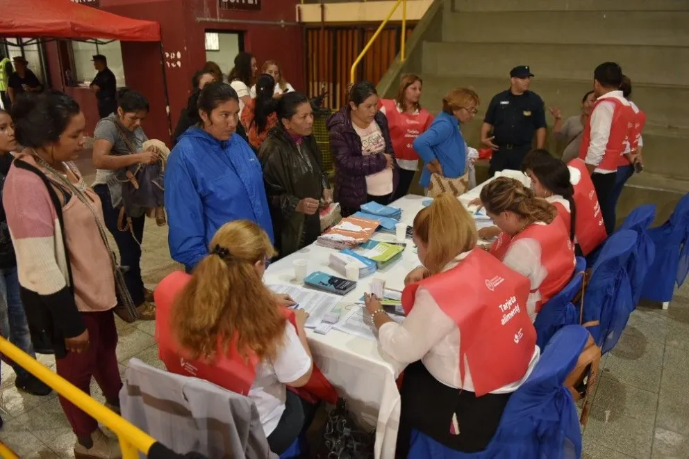 Tarjeta Alimenar: se inició la entrega en Orán