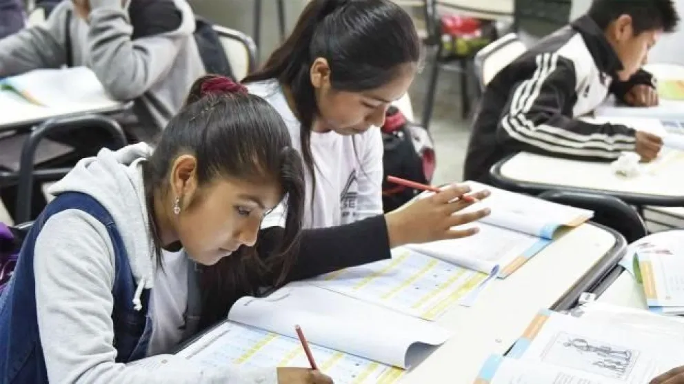 Comenzó el ciclo lectivo: cinco provincias del país realizan para docente