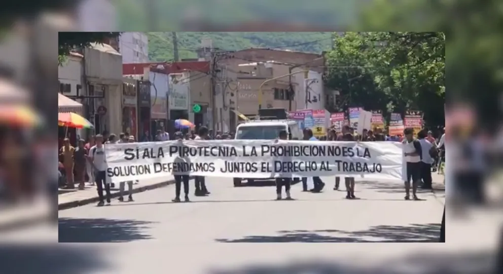 Monterichel: "Cuando todos están pidiendo trabajo los concejales están quitando la posibilidad de lo mismo"