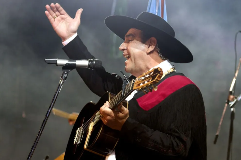 Habló el "Chaqueño" Palavecino: "La estoy peleando, se me cierra el pecho"