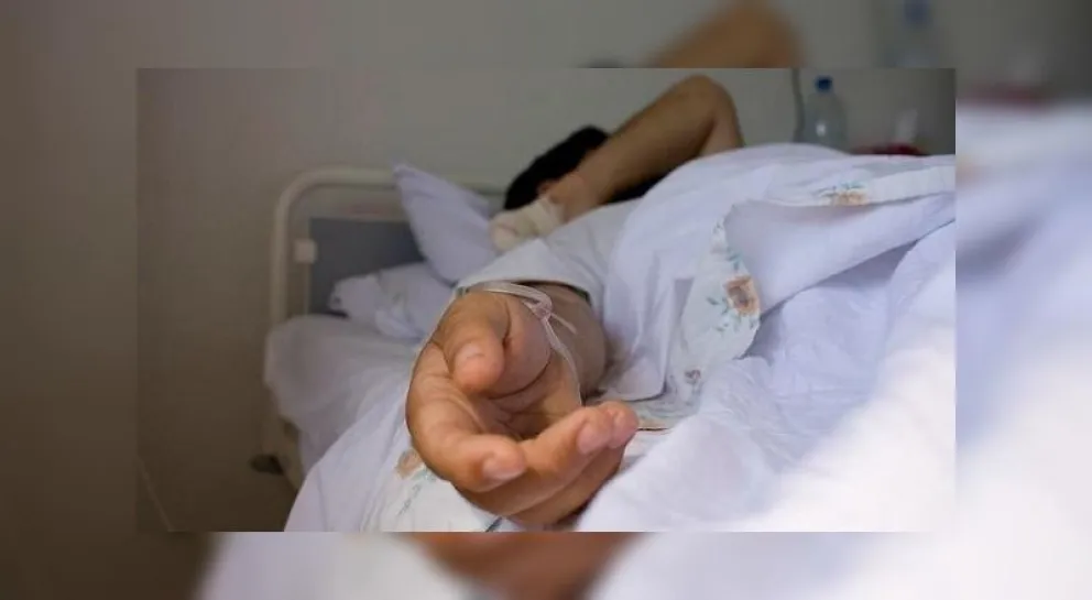 Horror: cuatro salteñas le clavaron un cuchillo en la cara a una joven
