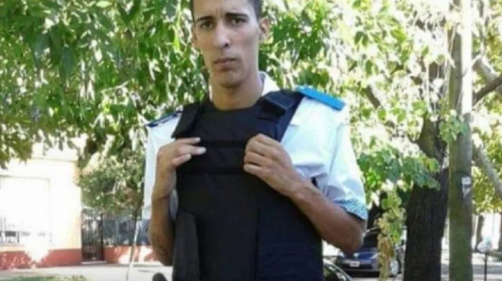 Asesinaron a sangre fría a un policía