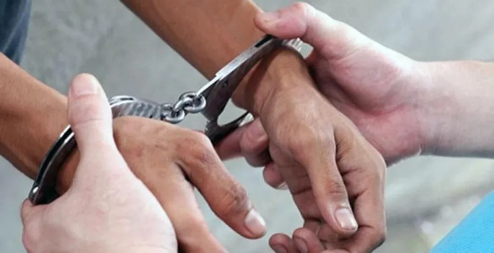 Sin palabras: la Policía lo detuvo por violar la cuarentena, y su hijito reveló lo peor