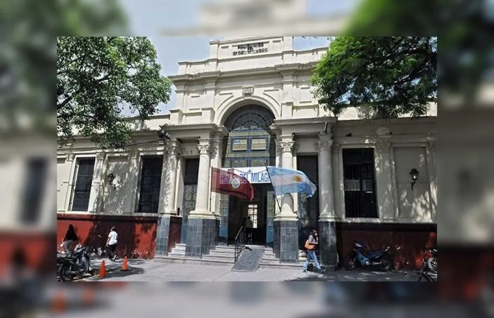 Se conoció el diagnóstico de la turista francesa que está aislada en Salta