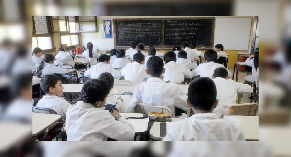 Más de 40 alumnitos intoxicados: tenían vómitos y náuseas