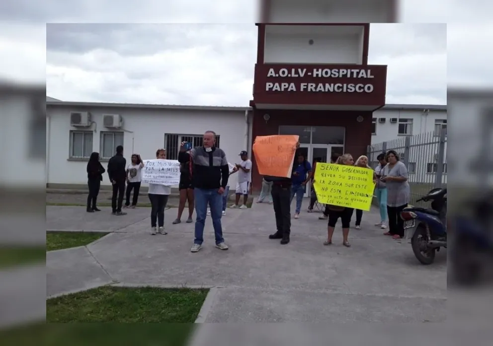 Vecinos se oponen a que el Hospital Papa Francisco sea el encargado de tratar casos de coronavirus