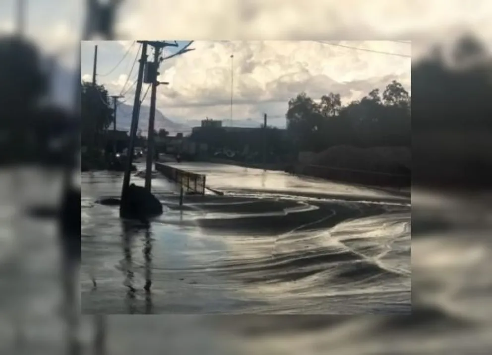 Imágenes impactantes: desbordó el Río Chuscha