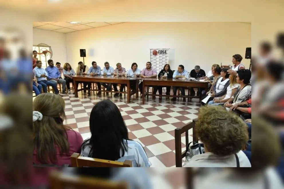 Ahora: los docentes recibieron una propuesta del Gobierno y realizarán una asamblea