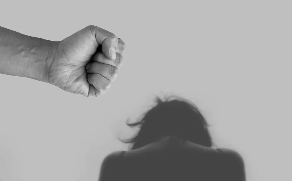 Dramático: un hombre se quiso suicidar luego de golpear a su pareja