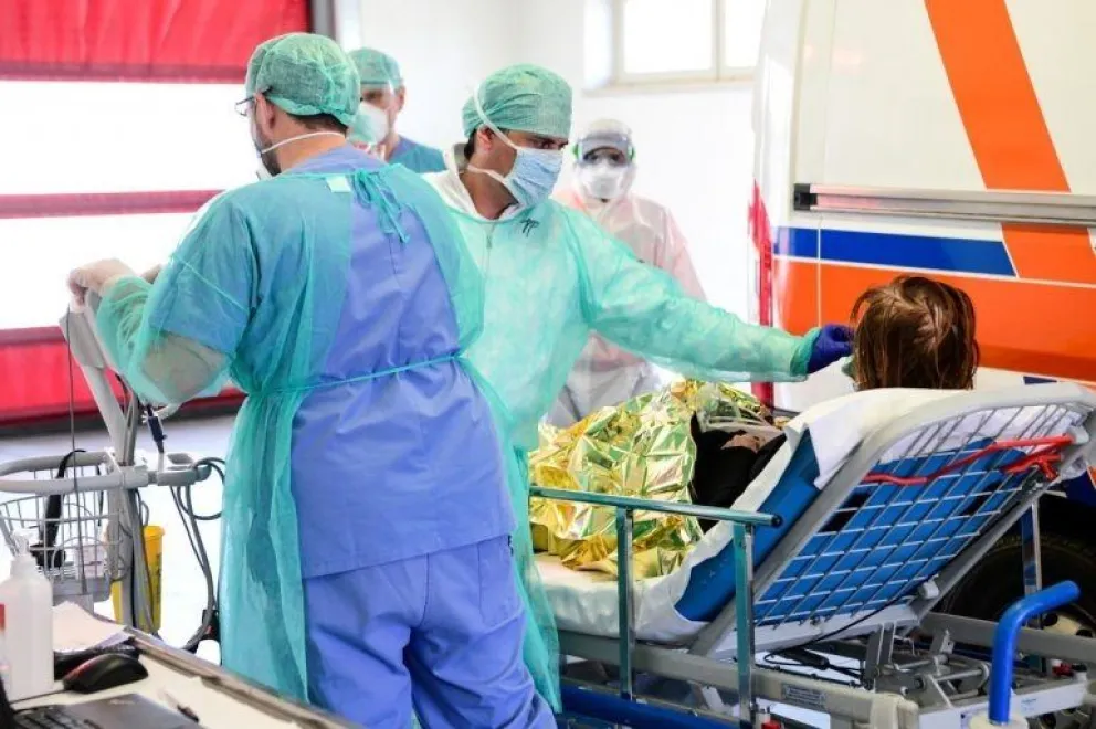 Realizaron un "aplauzaso" en todos los rincones del país para apoyar a los trabajadores de la salud