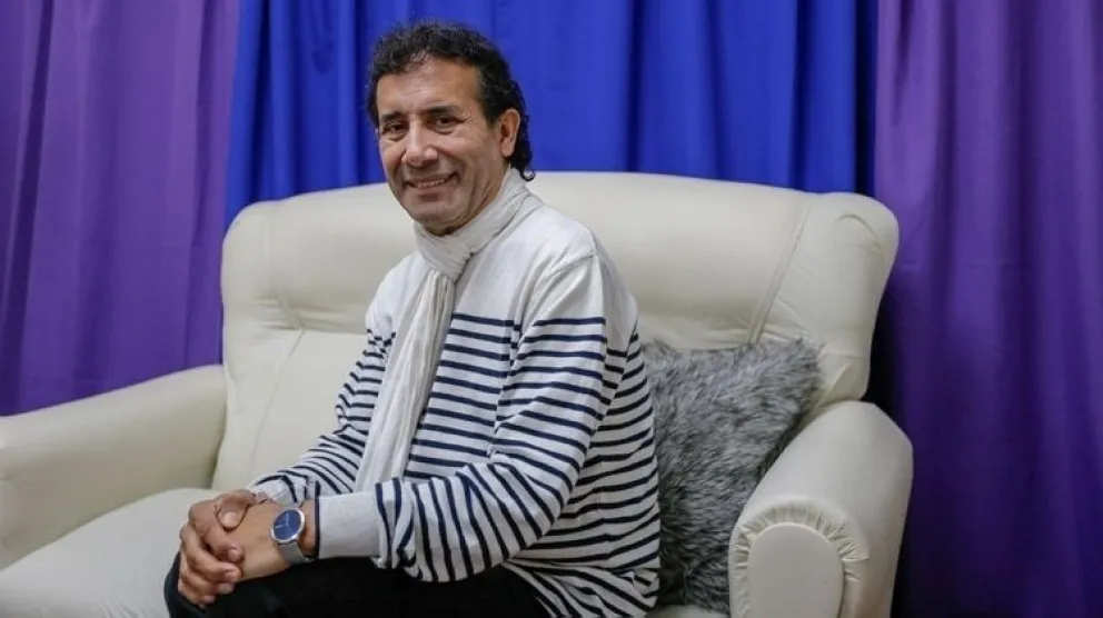 Sin vergüenza: el pastor Giménez vende el alcohol en gel "sanador" a $1000