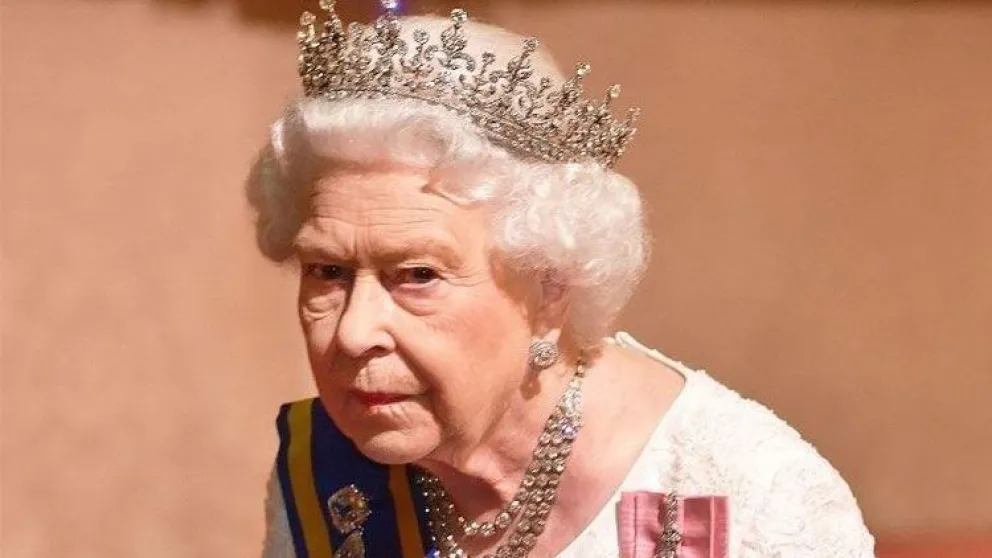 La Reina Isabel II. Fuente: (Twitter)