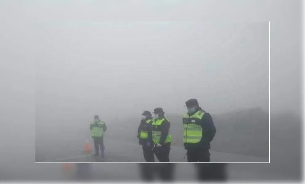 Héroes sin capa: la Policía de Cachi custodia la cuarentena bajo el rocío y las nubes