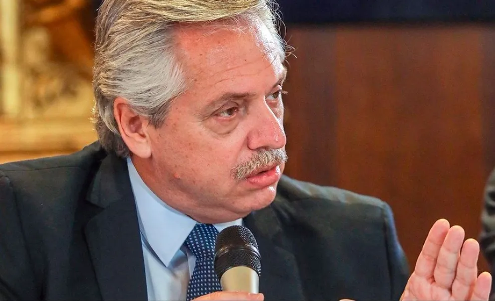 Coronavirus: tras un día de furia en los bancos, Alberto Fernández convocó a una reunión urgente
