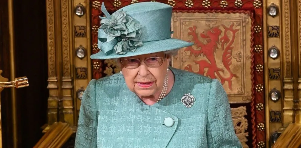 La Reina Isabel II. Fuente: (Twitter)