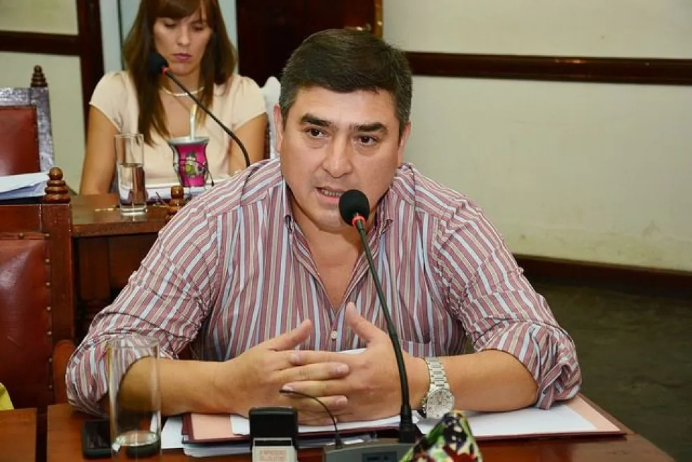 Ángel Ortiz: "Los Bancos no están funcionando como deberían y esto ha generado una hecatombe"