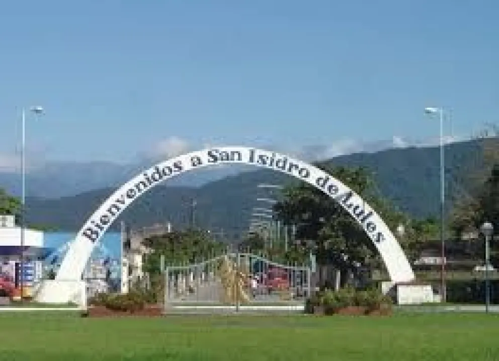 Rompen la cuarentena para ir hasta un club