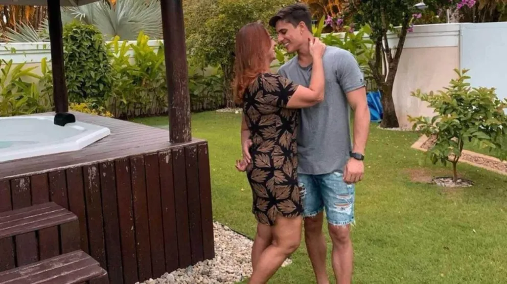 La pareja ya se muestra en redes sociales (Fuente: Instagram)
