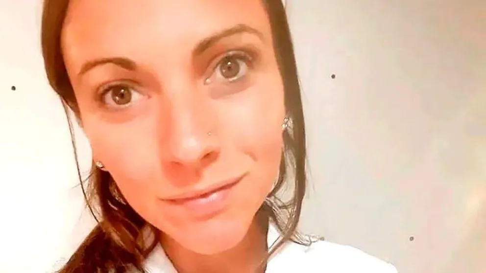 Una médica reveló ser viajera del tiempo "Vengo del futuro y lo que vi es horrible"