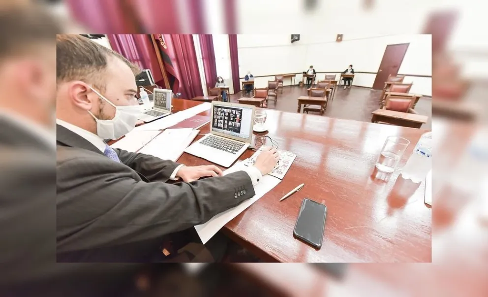 POLÍTICA. Fuente: twitter