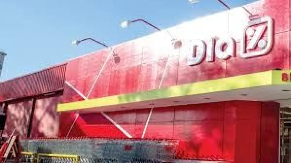 Investigan el robo al Súper Día