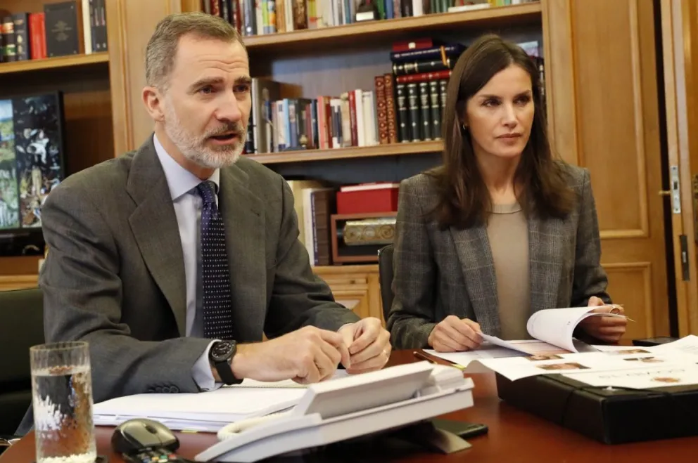 Reyes Felipe y Letizia (Fuente Twitter). 