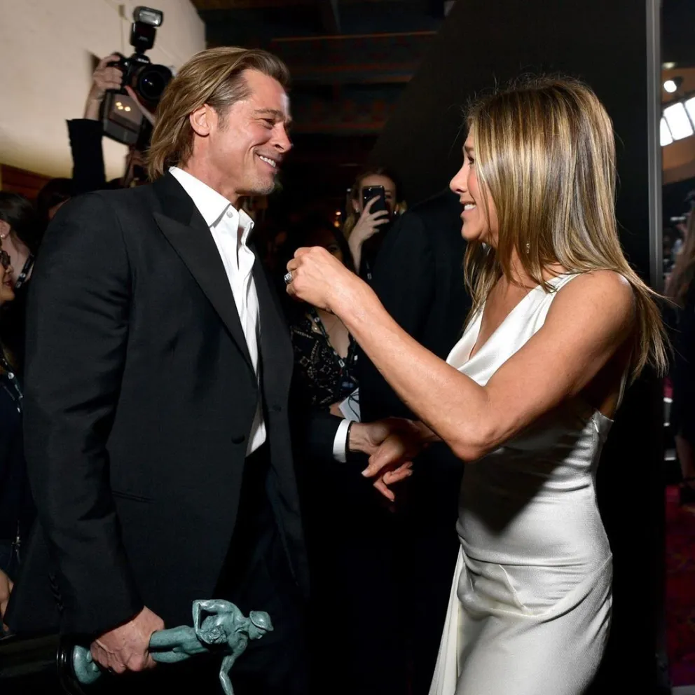 Brad Pitt y Jennifer Aniston. Fuente: Twitter