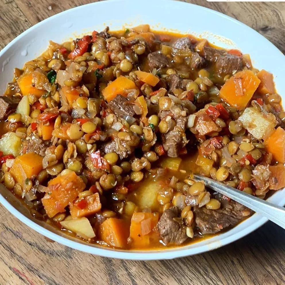 Guiso de lentejas (Fuente: Instagram)